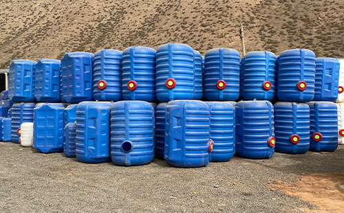 雨水收集与利用:万科华洁玛曲塑料桶提供创新解决方案 雨水收集与利用:万科华洁玛曲塑料桶提供创新解决方案