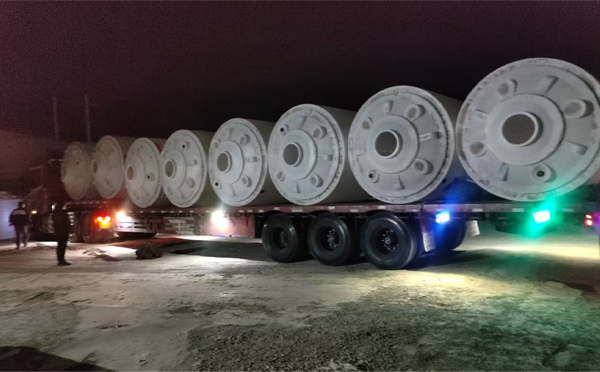 玛曲锥底桶交付现场